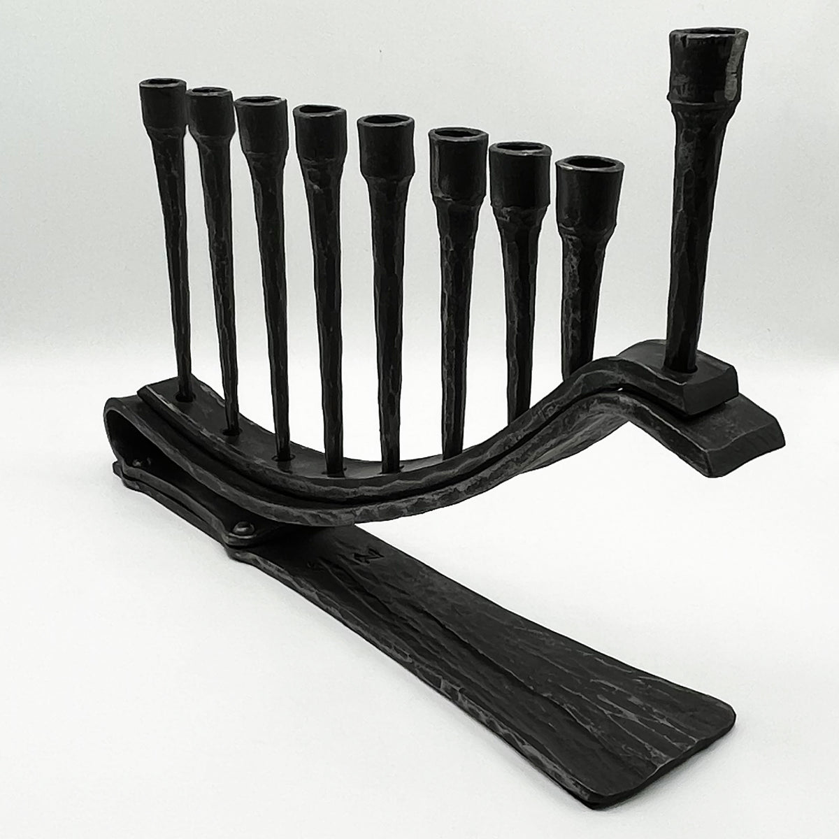 Zeevik Gottlieb | Menorahs ME4