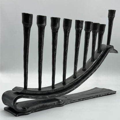Zeevik Gottlieb | Menorahs ME4
