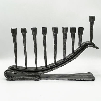 Zeevik Gottlieb | Menorahs ME4